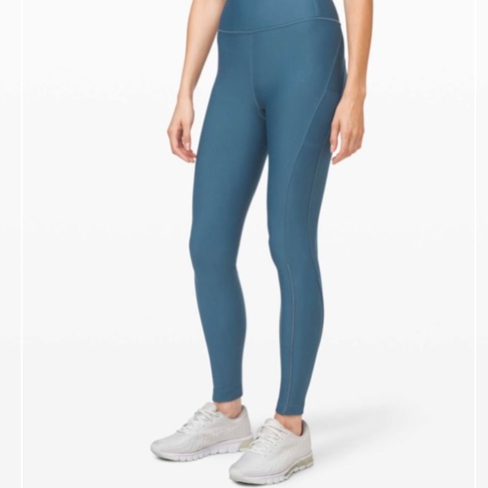 Lululemon Flurry Up SHR Petrol